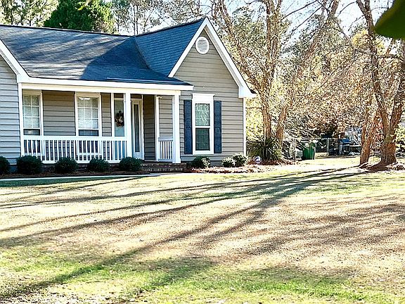 4th image of 1069 White Pond Rd