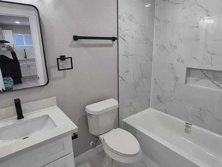 7909 Ford St #4 — Photo 8