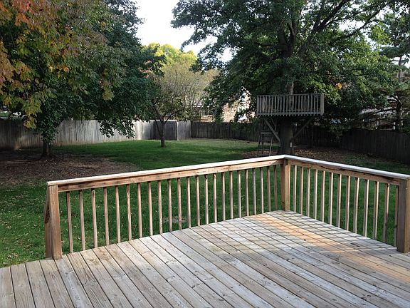 5th image of 8125 Cobblestone Cir