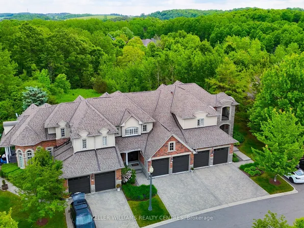 29 Tucker Ct, Aurora, ON L4G 7T2