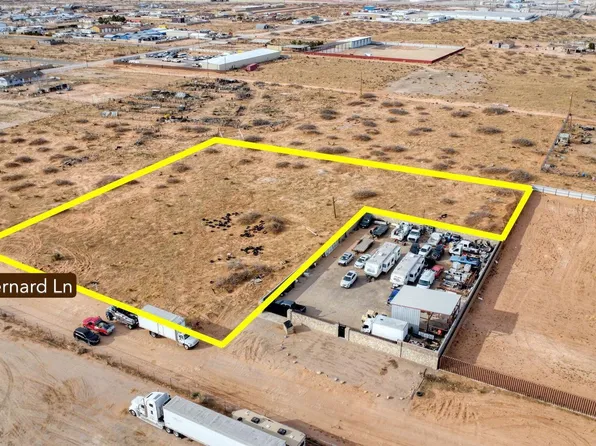 Bernard Ln, El Paso, TX 79938