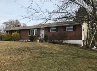28 Hamilton Rd, Dallas, PA 18612