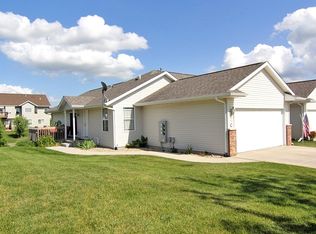 3515 Banar Dr SW UNIT C, Cedar Rapids, IA 52404