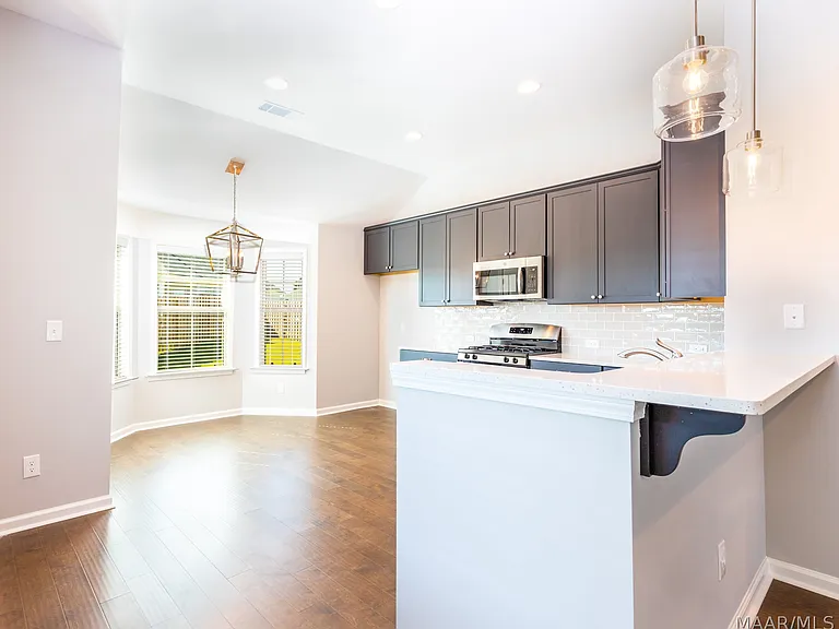 7119 Birch Creek Trl — Photo 5
