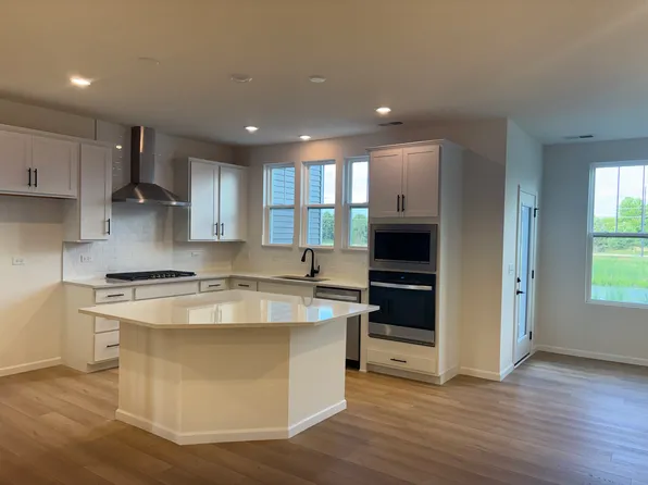 24434 W Alexis Ln, Plainfield, IL 60585