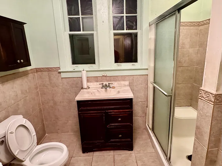 2628 Langston Blvd — Photo 4