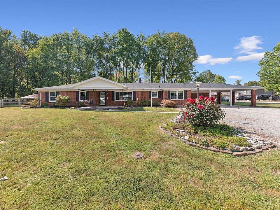 1st image of 4 Gumbert Dr