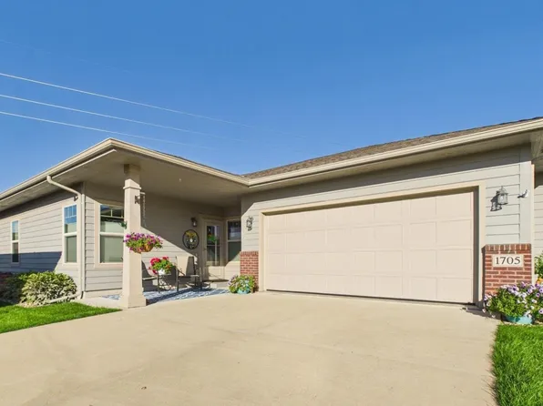 1705 S Foss Ave, Sioux Falls, SD 57110
