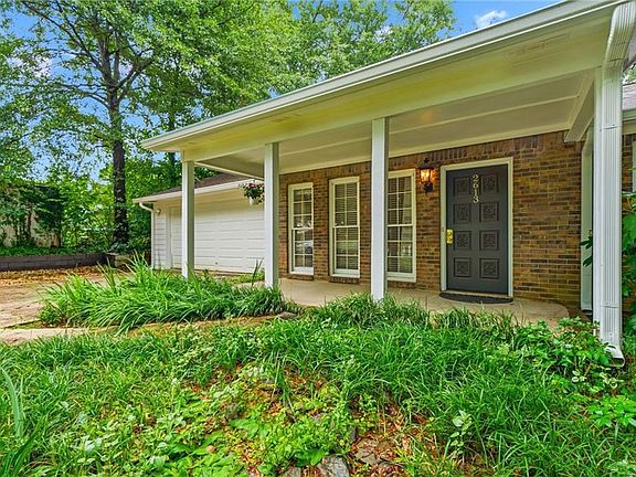 4th image of 2613 Ingram Rd
