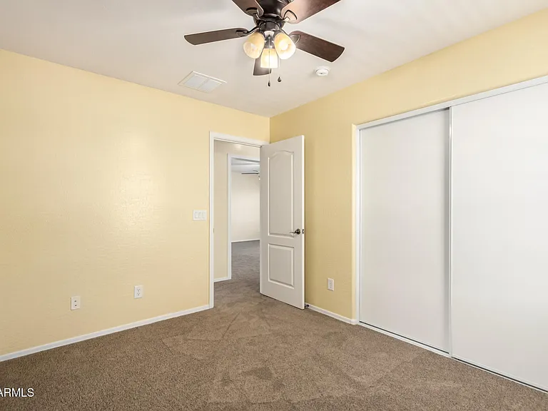 18103 W Smokey Dr — Photo 22