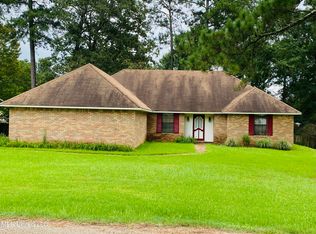 254 Lake Dockery Dr, Byram, MS 39272