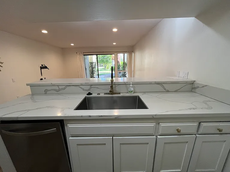 1655 E Palm Canyon Dr #709 — Photo 11