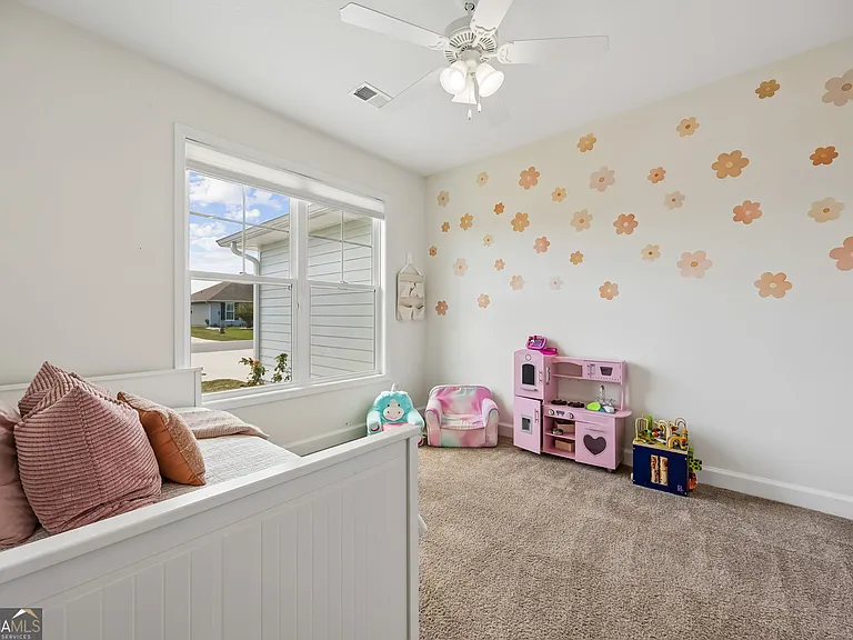 152 Verano St — Photo 24