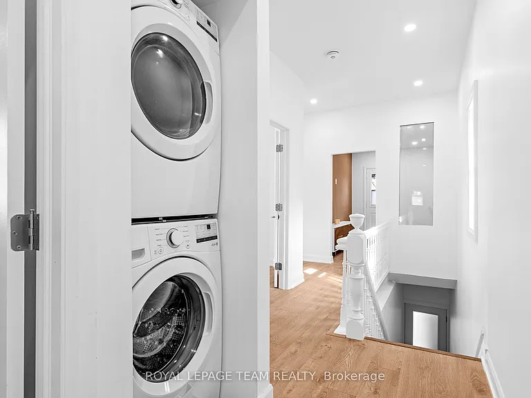 52 Lees Ave #2 — Photo 18