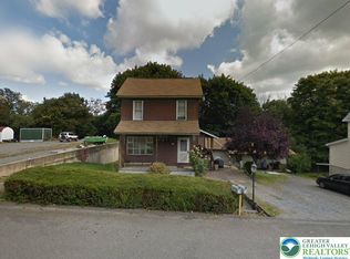 485 S Walnut St, Slatington, PA 18080