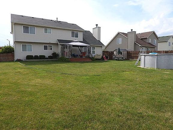 5th image of 3408 Grass Lake Dr