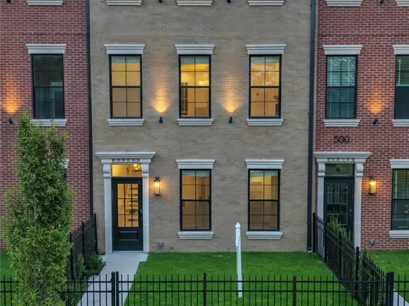 500 SW B St #3, Bentonville, AR 72712