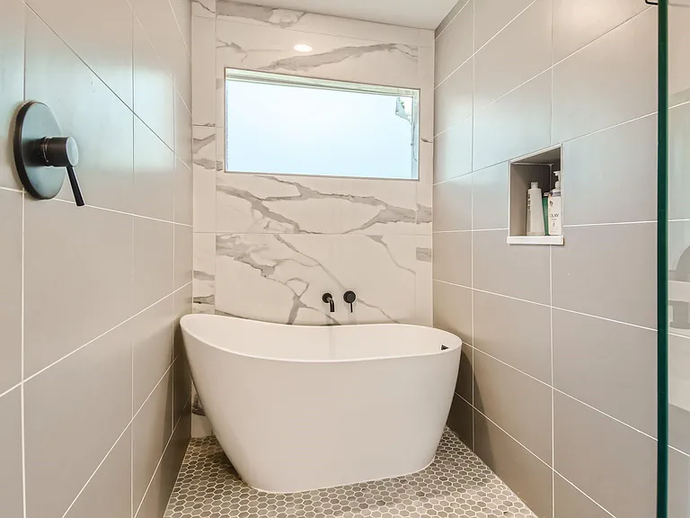 6215 Club Ter — Photo 21
