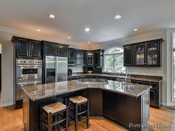 5th image of 2211 River Woods Dr