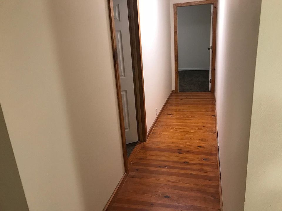 2nd image of 5009 Fisher Rd #2