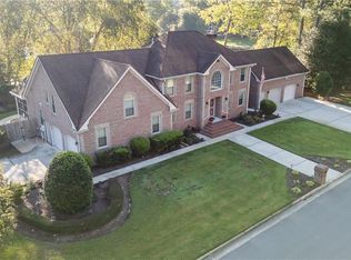 948 Forest Lakes Cir, Chesapeake, VA 23322