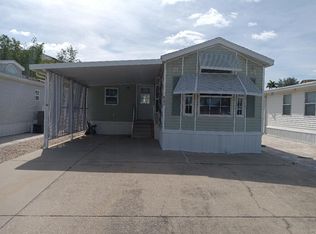 885 Center Crest Blvd, Davenport, FL 33837