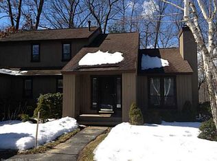 10 Byron Dr, Avon, CT 06001