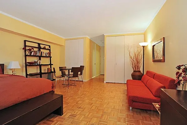Sold by Corcoran | media 3