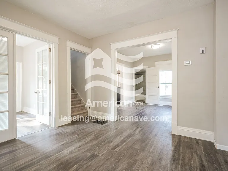 873127_003_living_room_14027729.jpg