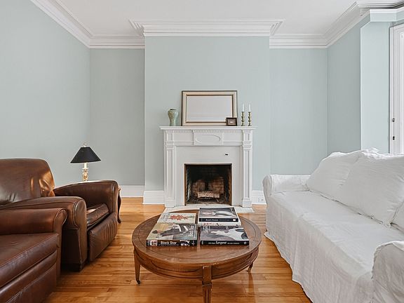 5th image of 614 Victoria Ave