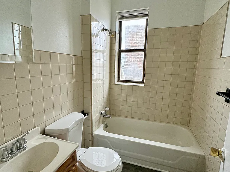 908 S Loomis St #4R — Photo 10
