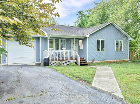 550 Morewood Rd, Hardy, VA 24101