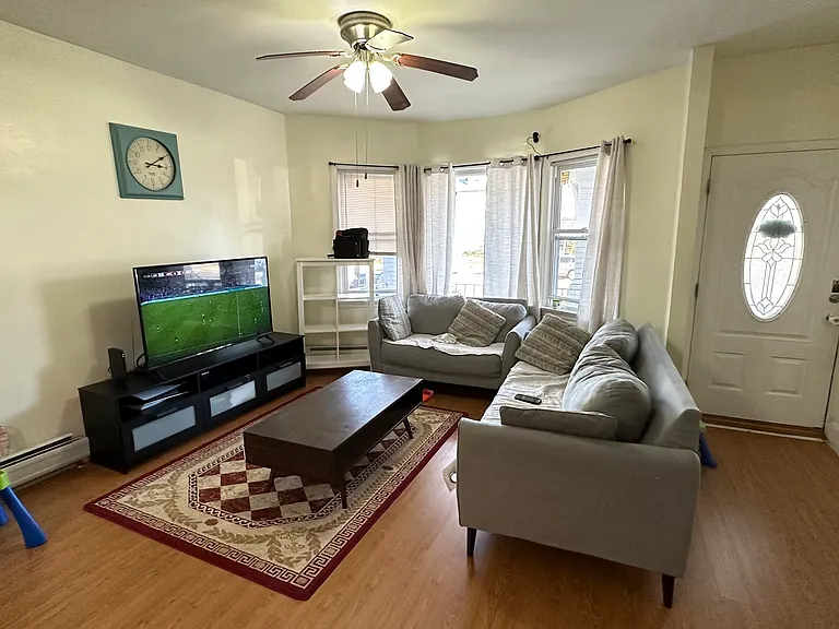 315 Kennedy Blvd #1 — Photo 2