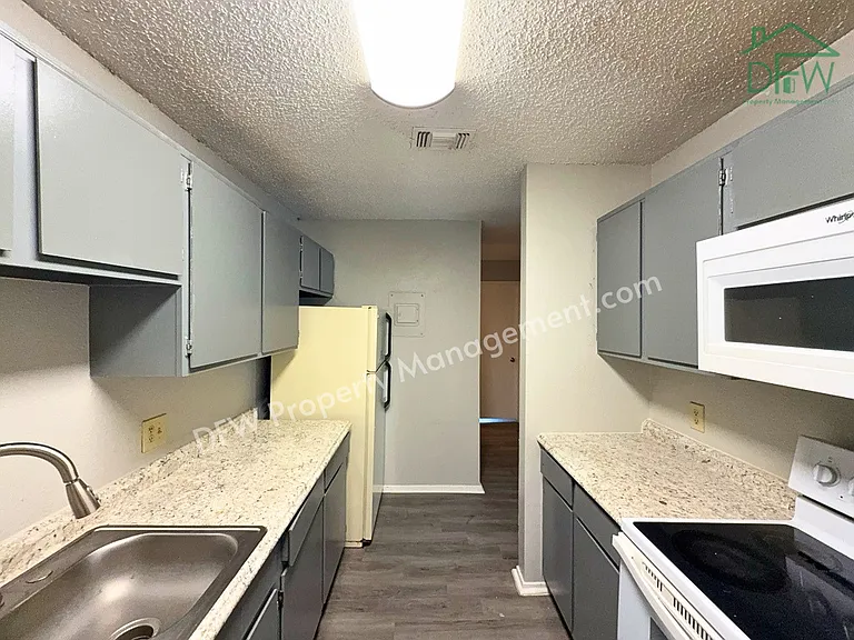 219 Fry St #6 — Photo 10