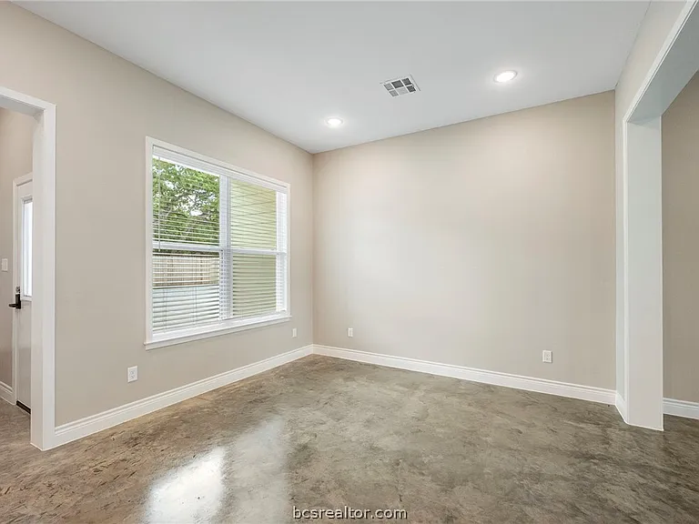 3213 Link St #112 — Photo 5