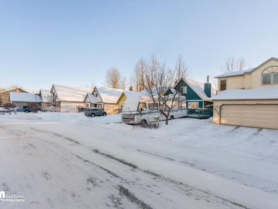 4010 Lakeridge Ct, Anchorage, AK, 99502