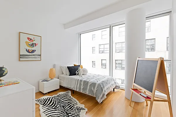 Sold by Compass | media 7