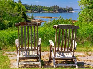 714 Tremont Rd, Bernard, ME 04612