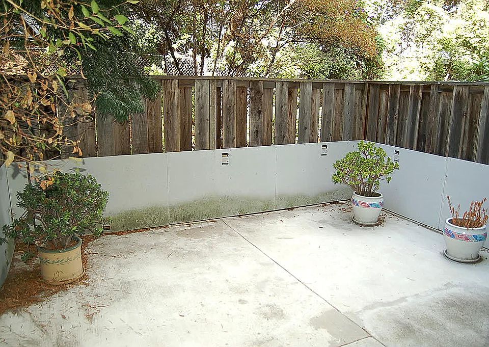 1st image of 63 Rebecca Ln