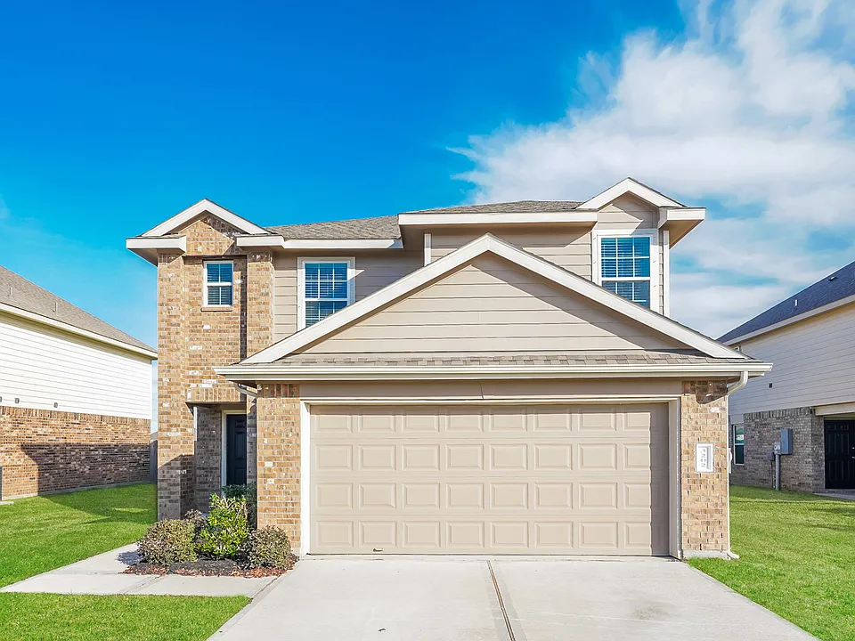 3202 Buttercup Dr