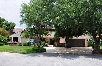 1st image of 10330 NW 6th St