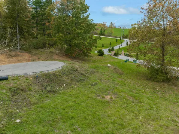 114 Nichole St, Morgantown, WV 26508
