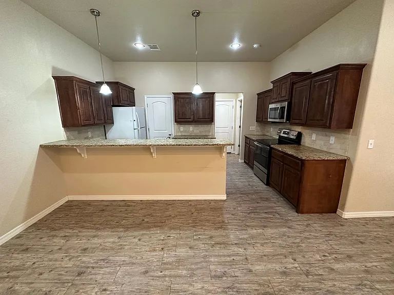 6311 Mayer Ct — Photo 19