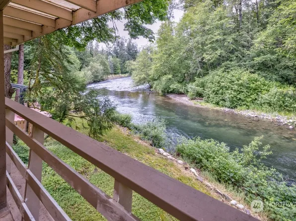 24519 250th Avenue SE, Maple Valley, WA 98038