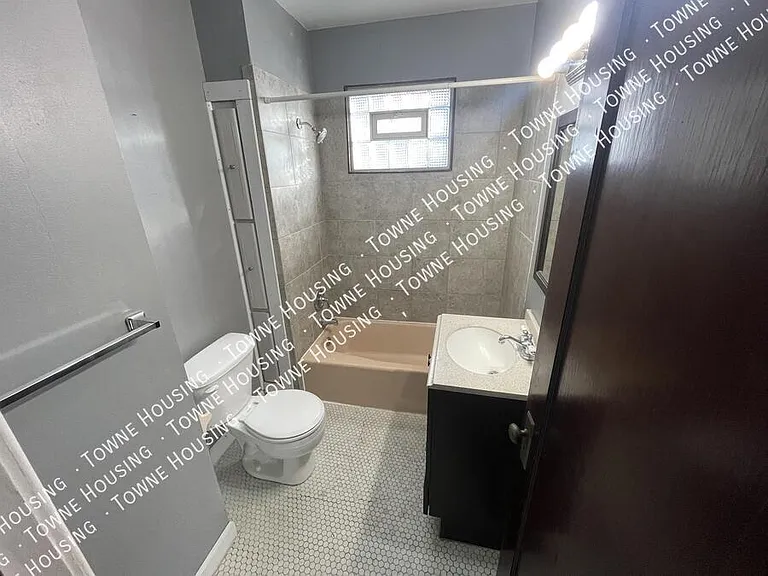 418 Colvin Ave #UPPER — Photo 25