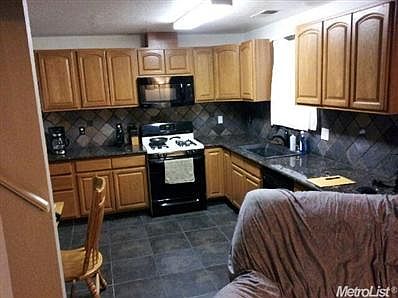 1st image of 316 Hilborn St