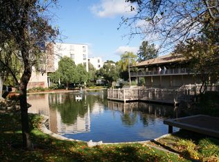 360 N Civic Dr APT 201, Walnut Creek, CA 94596