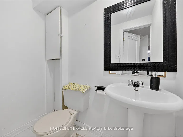 88 Reed Dr — Photo 37