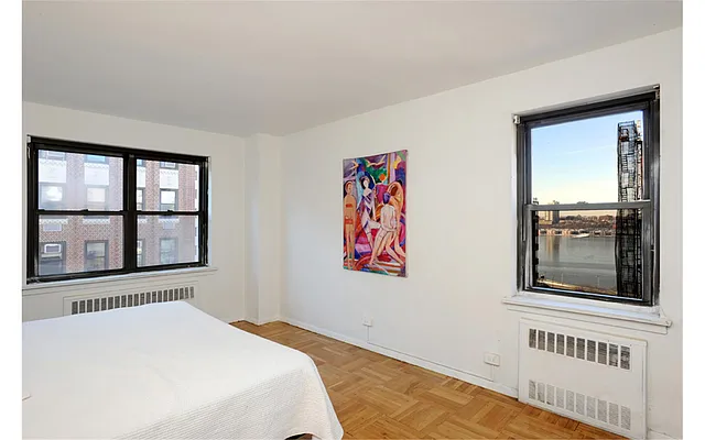 Sold by Douglas Elliman | media 35