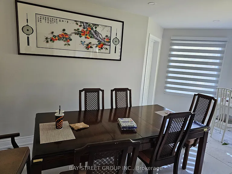 3177 Colonial Dr #UPPER1 — Photo 12